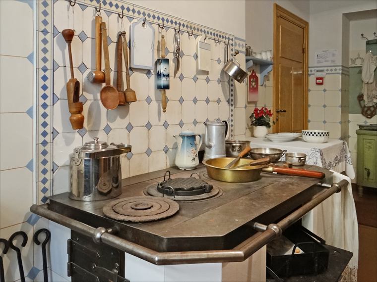 A working kitchen planned around its user